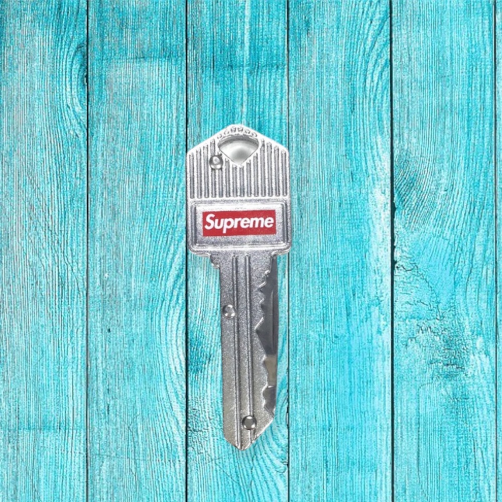Supreme Key Knife (Silver) - Picture 3 of 9